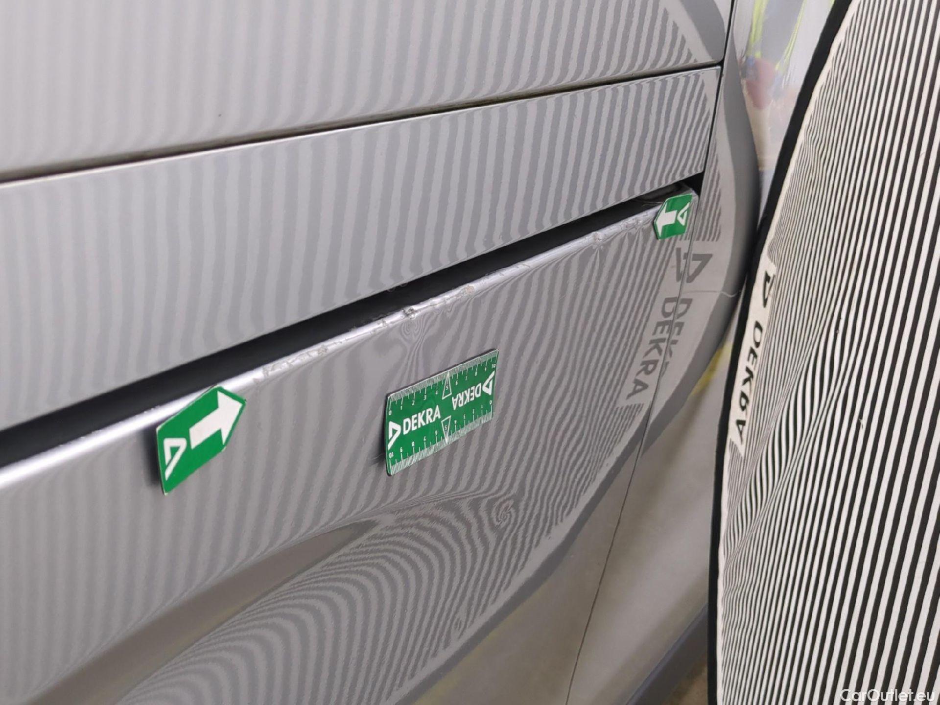  Peugeot  Expert PEUGEOT  VU 4p Fourgon 2.0 BlueHDi 120 S&S Long Premium Pack #21