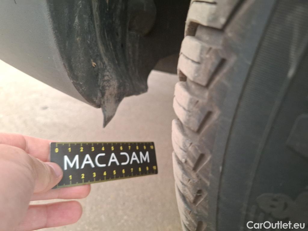  Renault  Kangoo RENAULT  Express / 2013 / 4P / Fourgonnette Extra R-Link dCi 90 #32