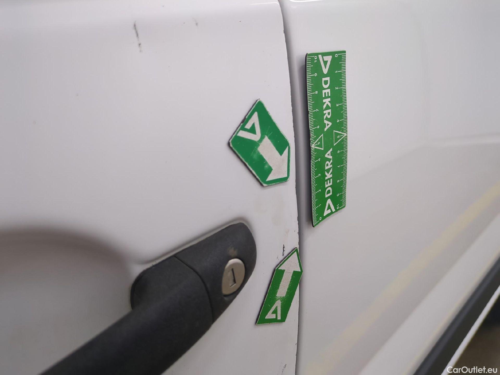  Peugeot  Expert  Fourgon  Fourgon L1H1 Pack CD Clim 1.6 90CV BVM5 #65