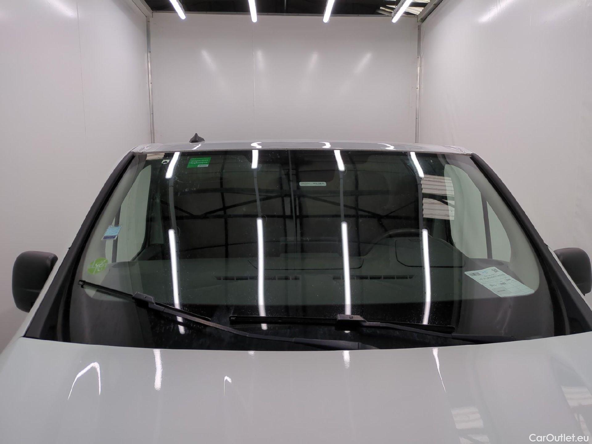  Renault  Trafic  Fourgon L1H1 3T Grand Confort 2.0 dCi 130CV BVM6 E6d #4