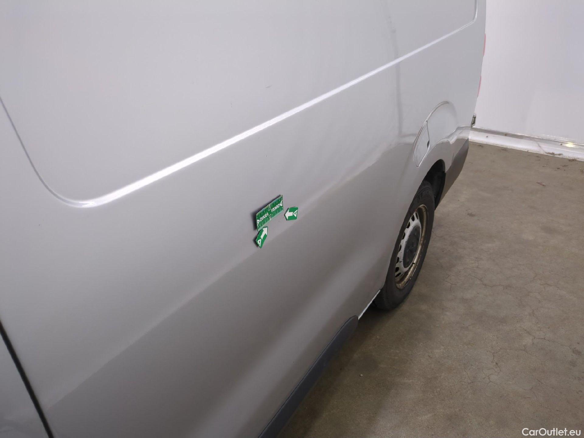  Peugeot  Expert PEUGEOT  VU 4p Fourgon 2.0 BlueHDi 120 S&S Long Premium Pack #58