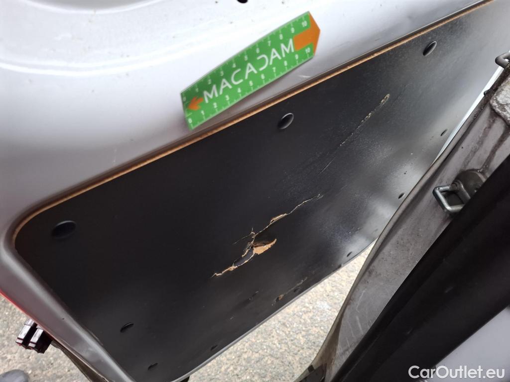  Renault  Kangoo RENAULT  Express / 2013 / 4P / Fourgonnette Extra R-Link dCi 90 #23