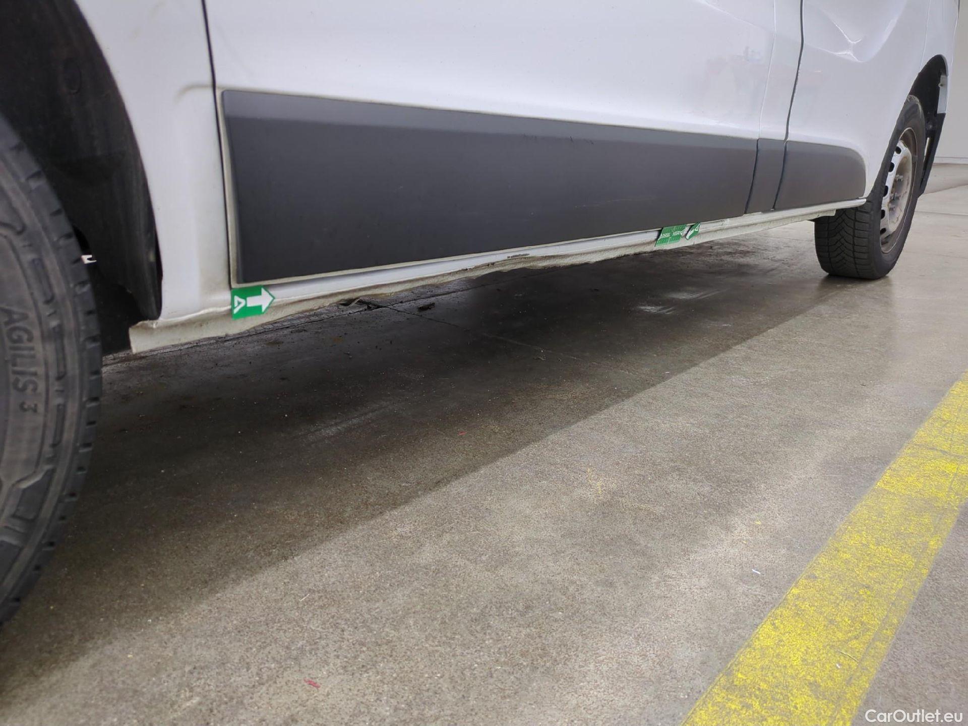  Renault  Trafic  Fourgon L1H1 3T Grand Confort 2.0 dCi 130CV BVM6 E6d #25