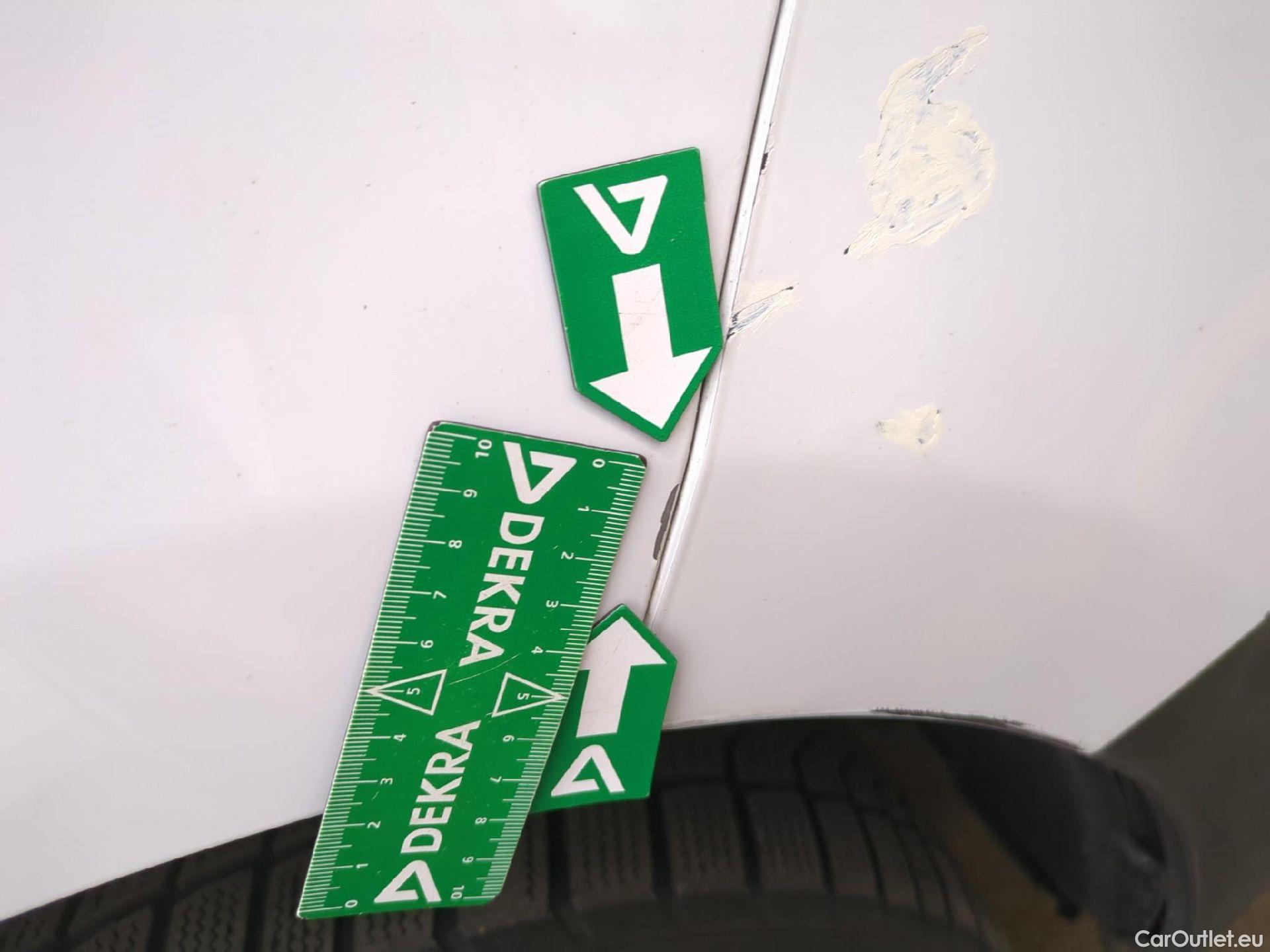  Renault  Trafic  Fourgon L1H1 3T Grand Confort 2.0 dCi 130CV BVM6 E6d #40