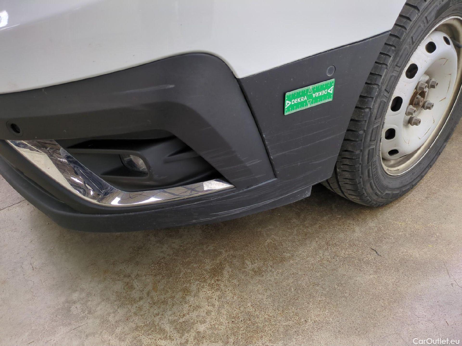  Renault  Trafic  Fourgon L1H1 3T Grand Confort 2.0 dCi 130CV BVM6 E6d #48