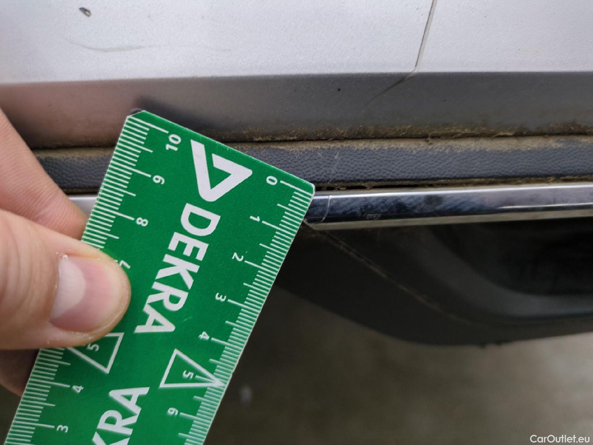  Volkswagen  Golf  VII Break Confortline Business BMT 1.6 TDI 115CV BVM5 E6dT /  / TRANSFO VP VF
 #64