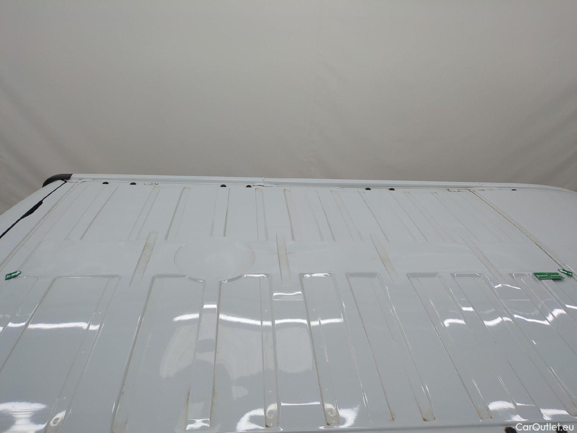  Renault  Trafic  Fourgon L1H1 3T Grand Confort 2.0 dCi 130CV BVM6 E6d #27