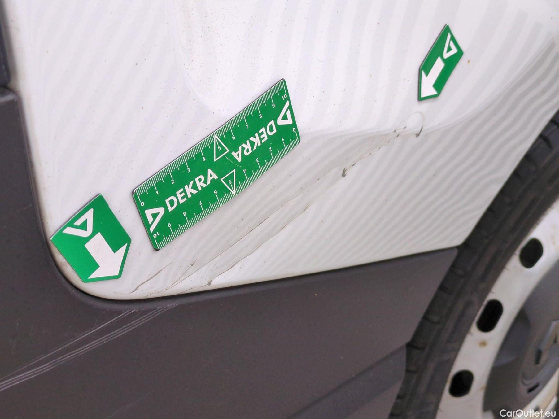  Renault  Trafic  Fourgon L1H1 3T Grand Confort 2.0 dCi 130CV BVM6 E6d #23