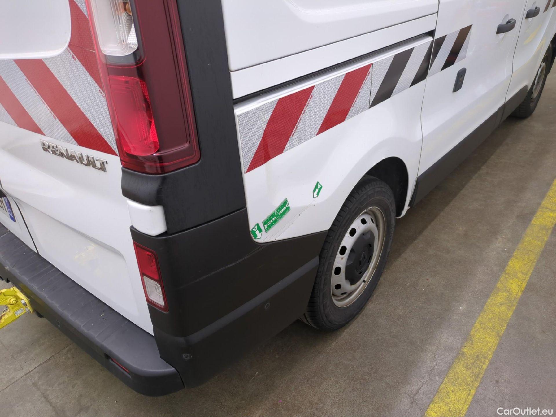  Renault  Trafic  Fourgon L1H1 3T Grand Confort 2.0 dCi 130CV BVM6 E6d #22