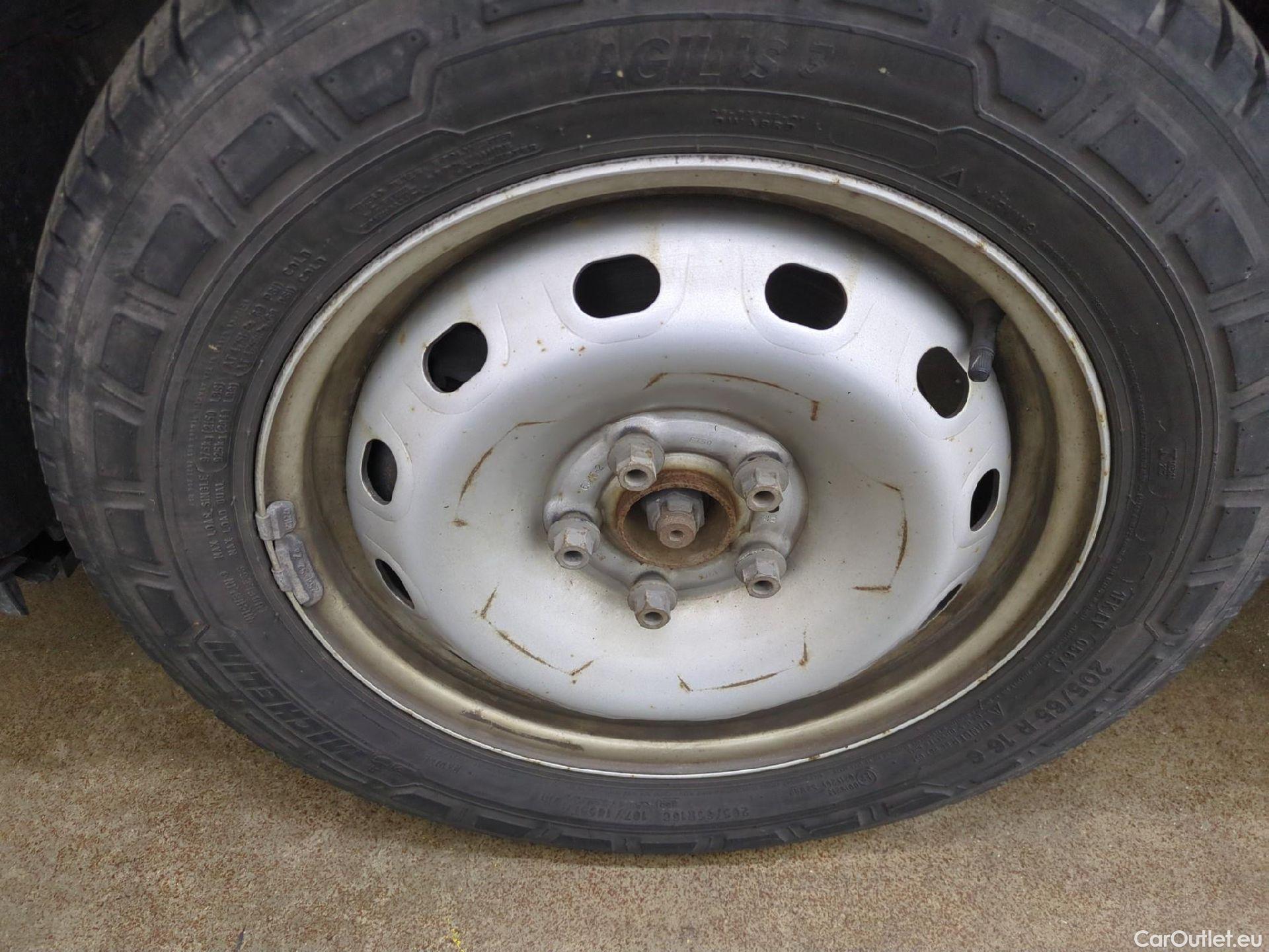  Renault  Trafic  Fourgon L1H1 3T Grand Confort 2.0 dCi 130CV BVM6 E6d #18