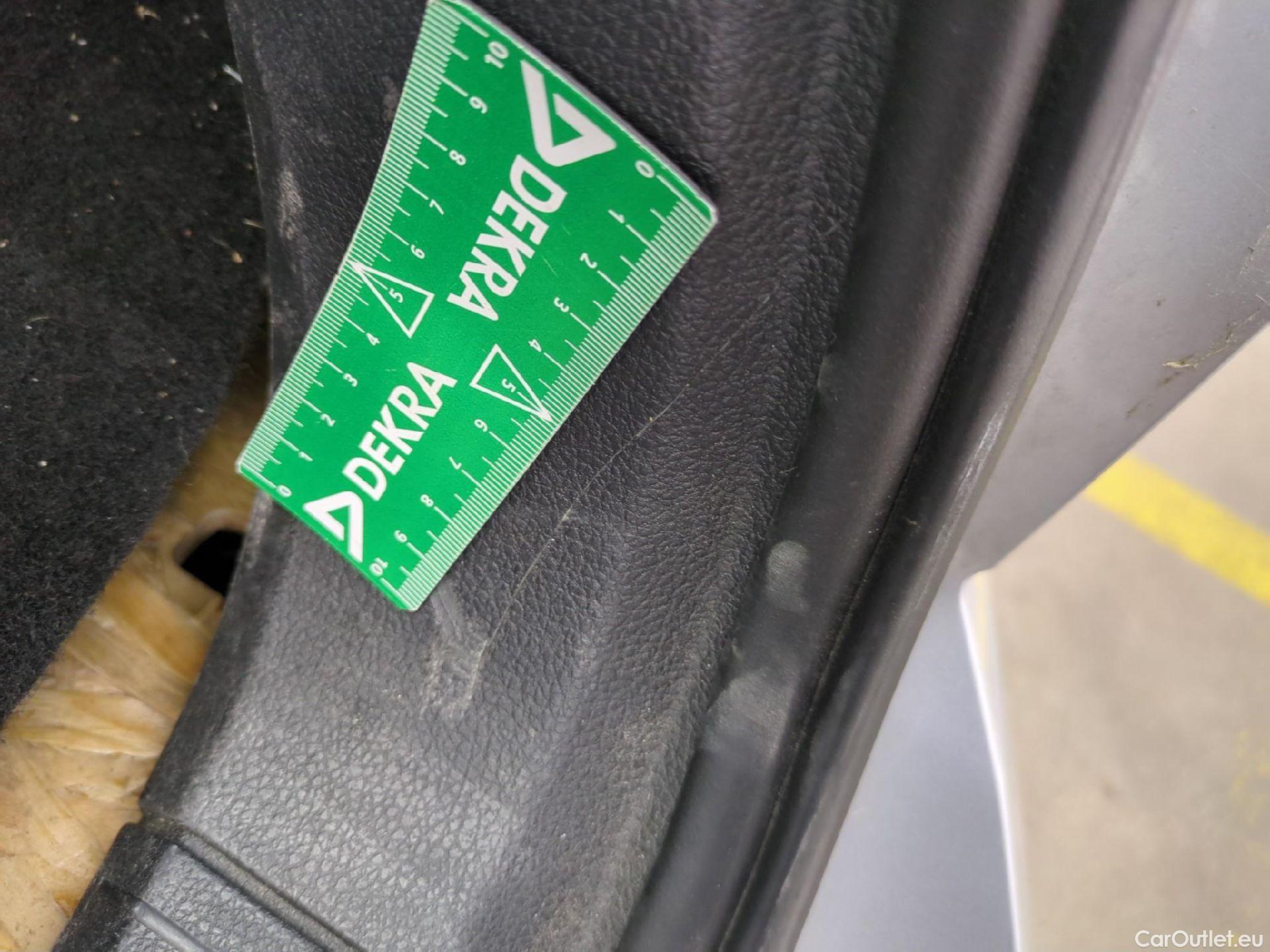  Volkswagen  Golf  VII Break Confortline Business BMT 1.6 TDI 115CV BVM5 E6dT /  / TRANSFO VP VF
 #14