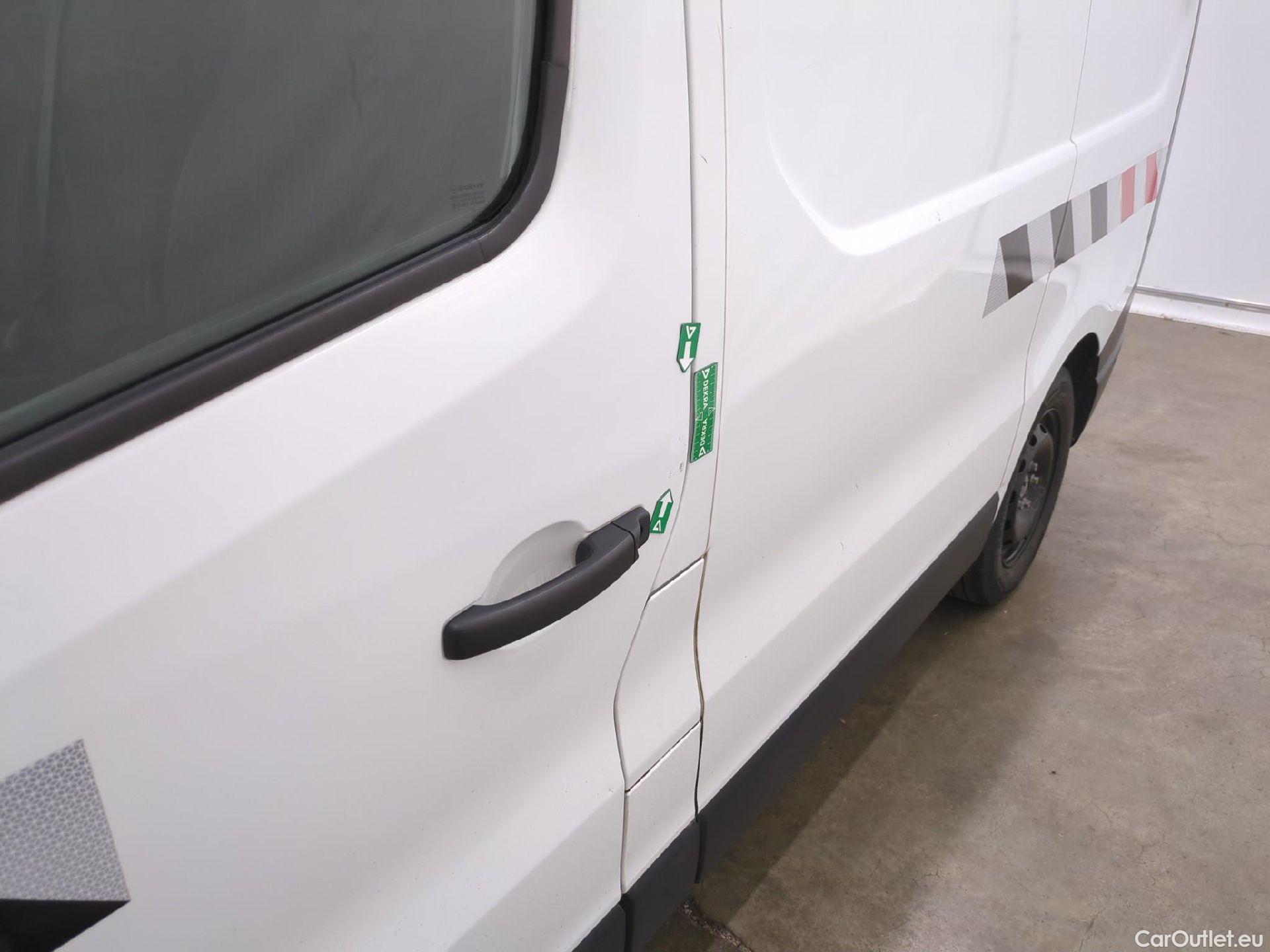  Renault  Trafic  Fourgon L1H1 3T Grand Confort 2.0 dCi 130CV BVM6 E6d #50