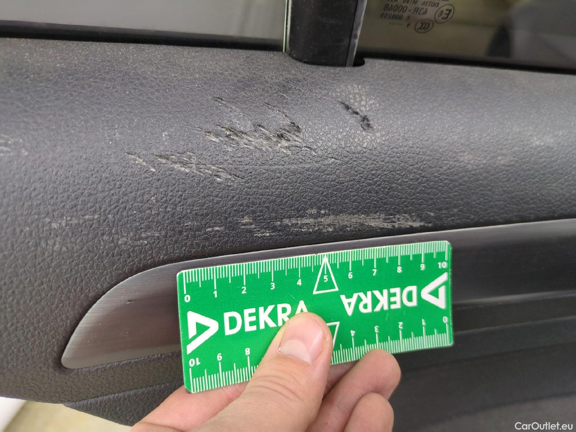  Volkswagen  Golf  VII Break Confortline Business BMT 1.6 TDI 115CV BVM5 E6dT /  / TRANSFO VP VF
 #5