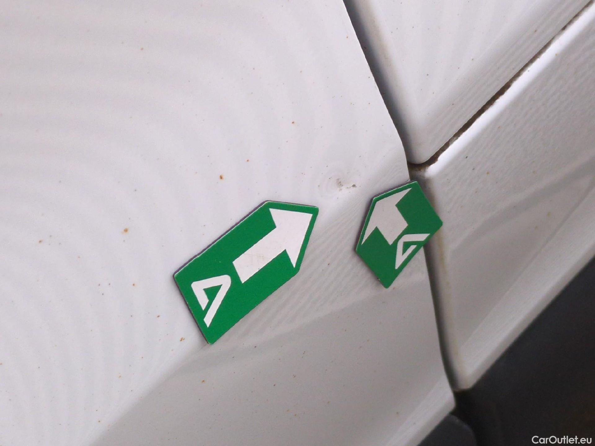  Renault  Trafic  Fourgon L1H1 3T Grand Confort 2.0 dCi 130CV BVM6 E6d #52