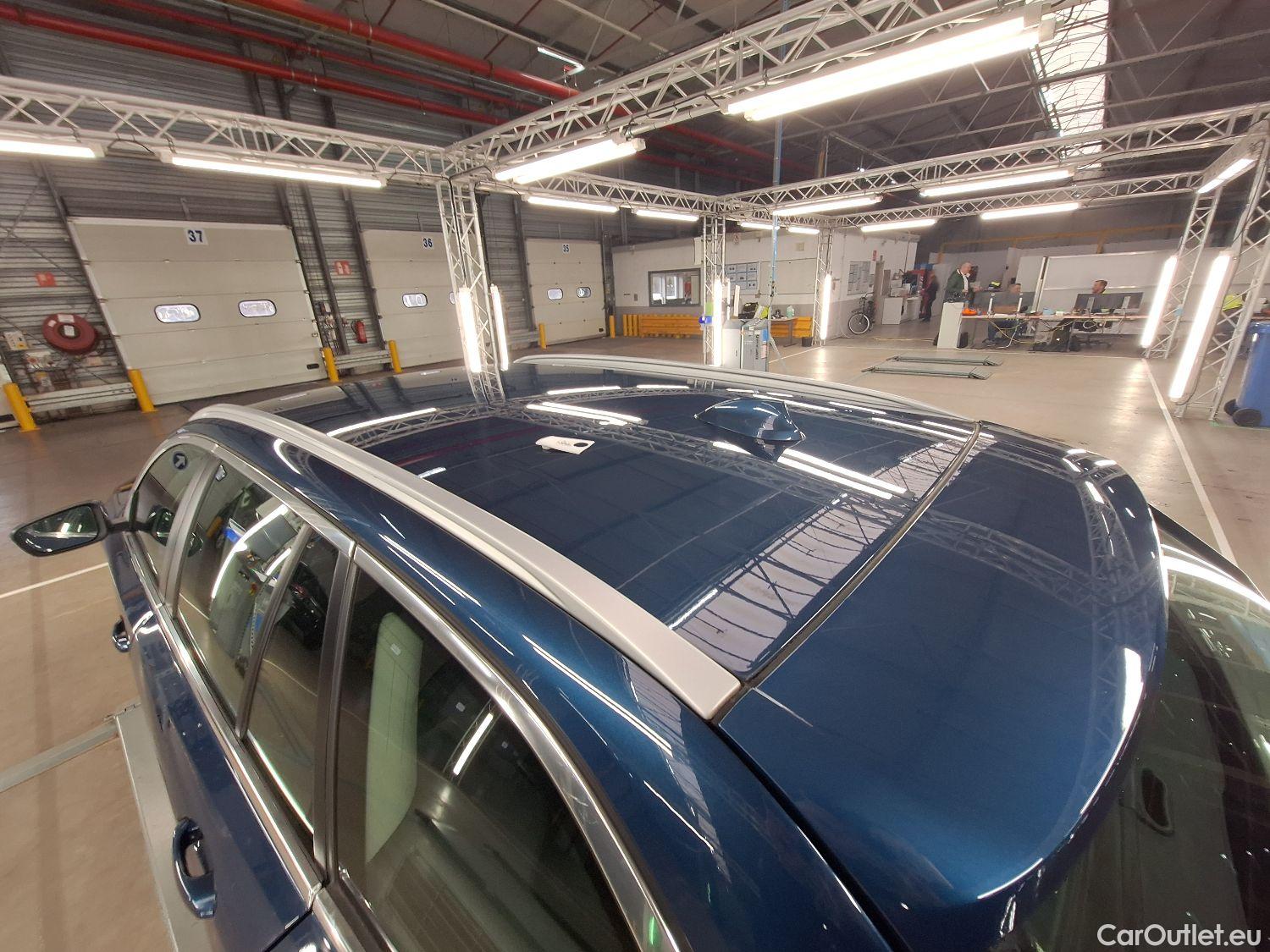  Bmw  Serie 5 BMW, 5-ser To FL'20 PHEV, BMW 5 Reeks Touring 530e Auto 5d #57