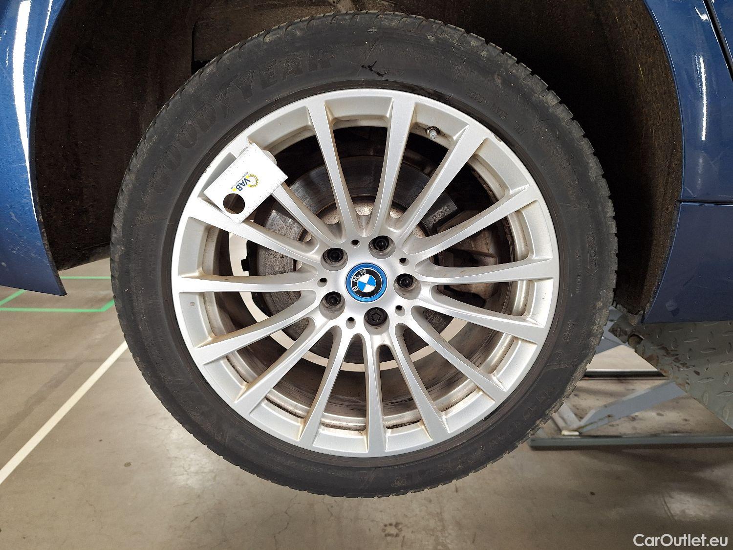  Bmw  Serie 5 BMW, 5-ser To FL'20 PHEV, BMW 5 Reeks Touring 530e Auto 5d #13