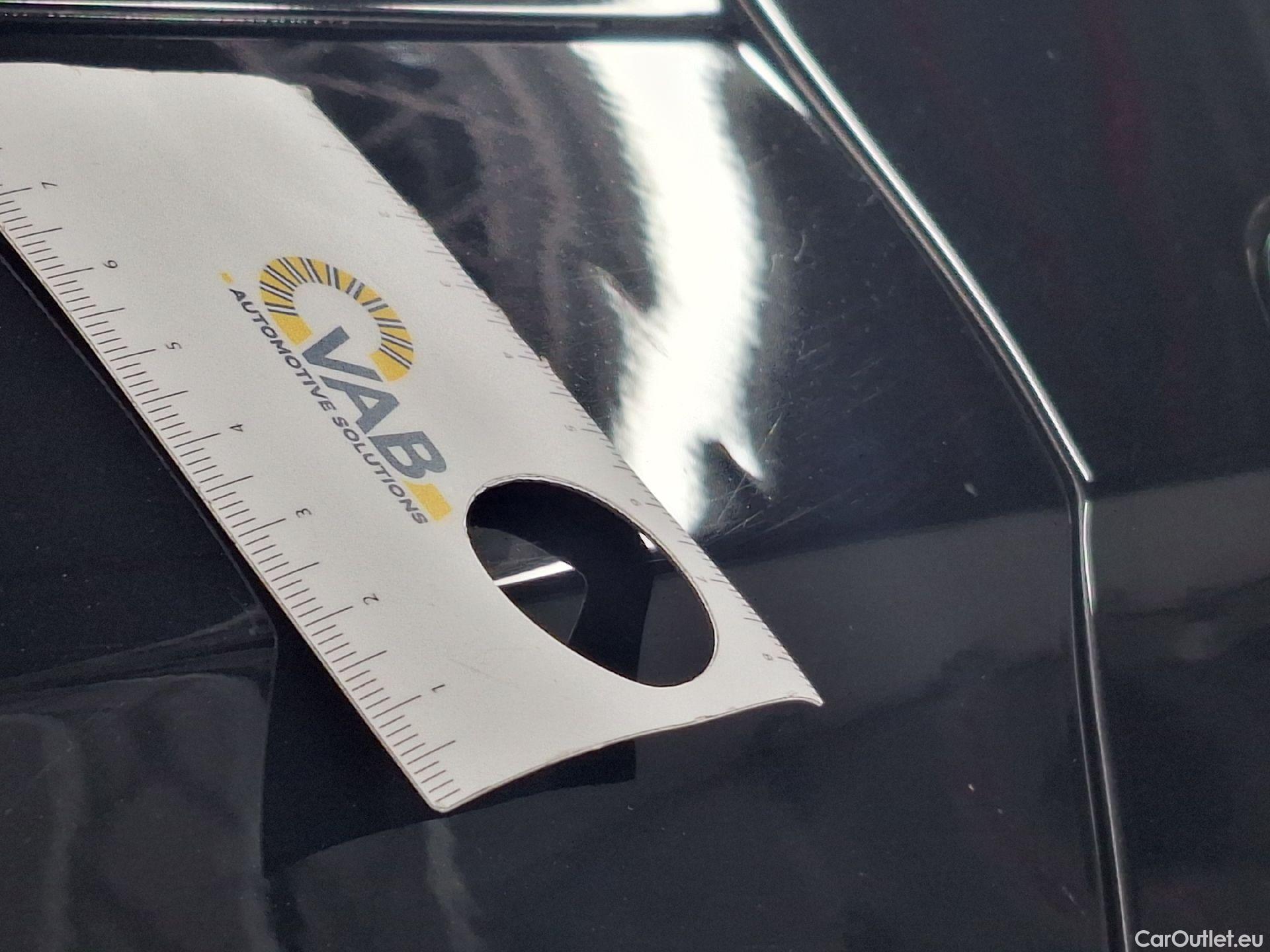  Mercedes  A-Klasse Mercedes, A-Class '18 PHEV, Mercedes-Benz  A 250 e 5d #65