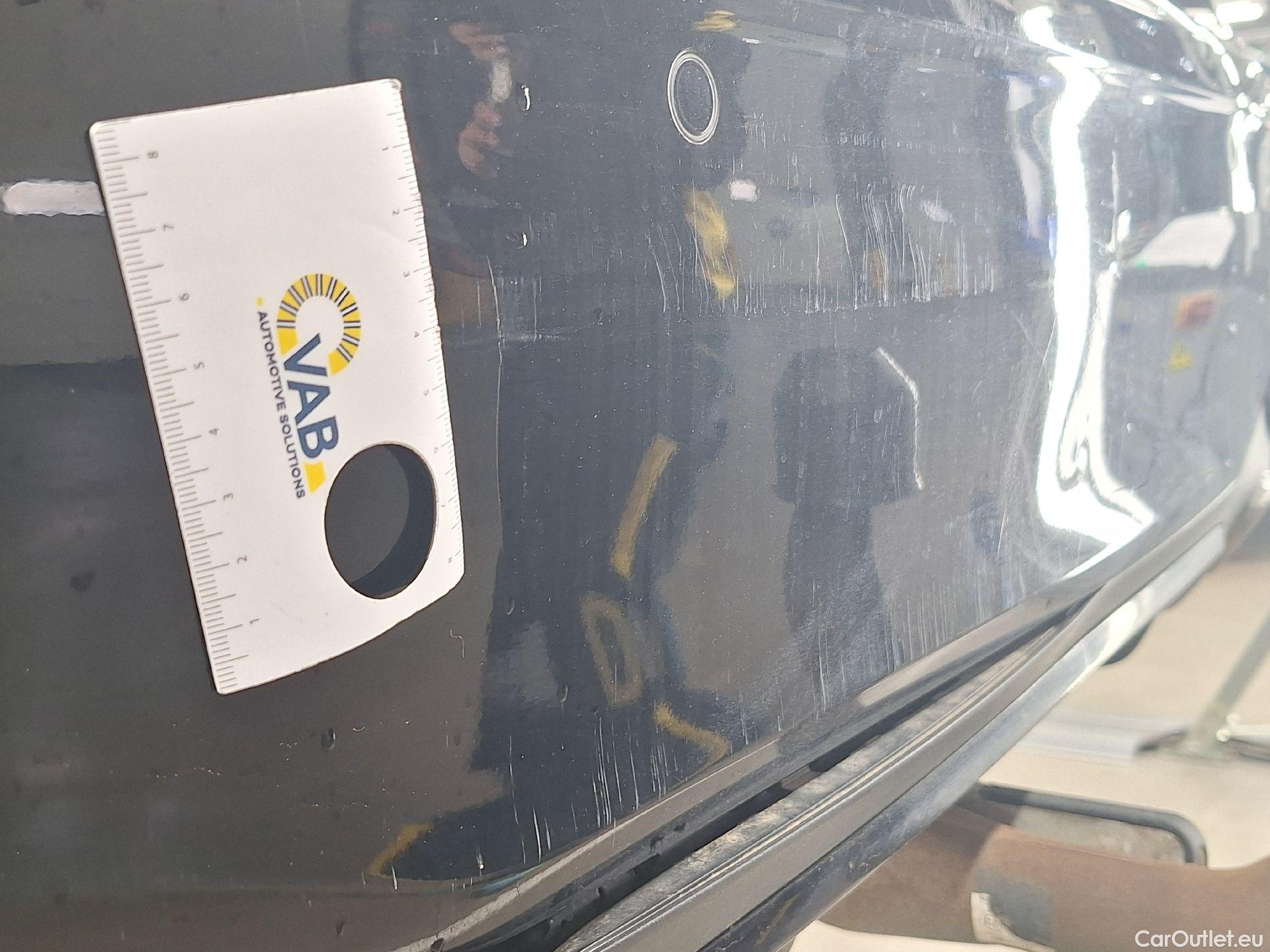  Mercedes  A-Klasse Mercedes, A-Class '18 PHEV, Mercedes-Benz  A 250 e 5d #77