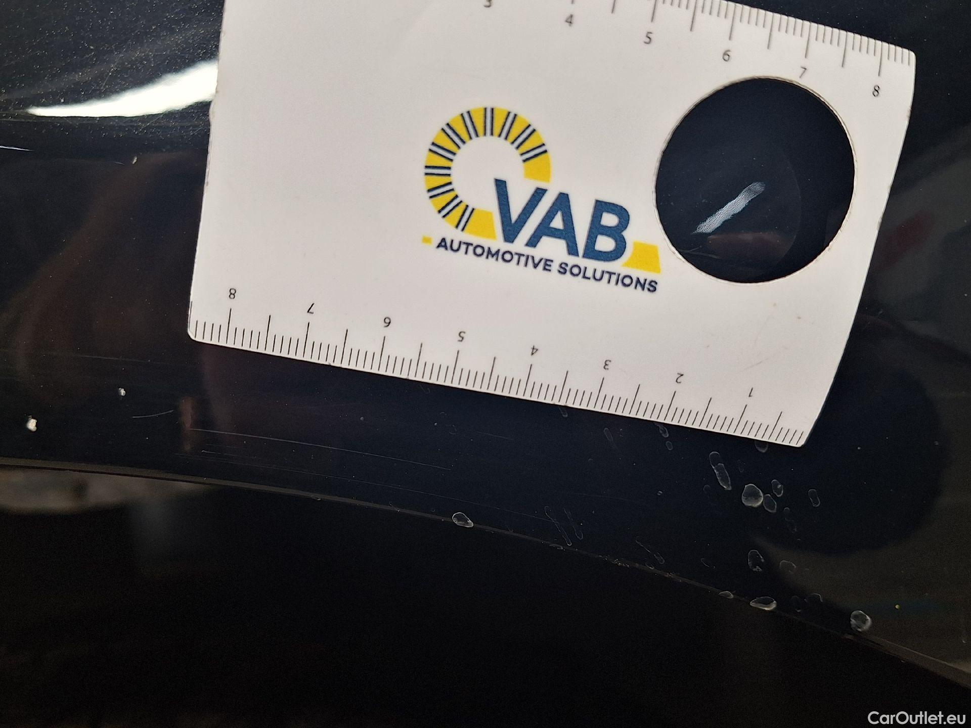  Mercedes  A-Klasse Mercedes, A-Class '18 PHEV, Mercedes-Benz  A 250 e 5d #50