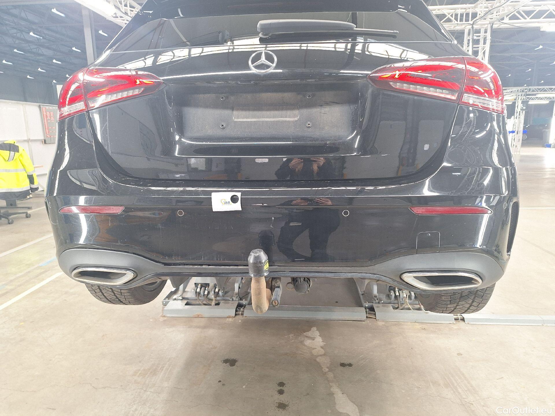  Mercedes  A-Klasse Mercedes, A-Class '18 PHEV, Mercedes-Benz  A 250 e 5d #73