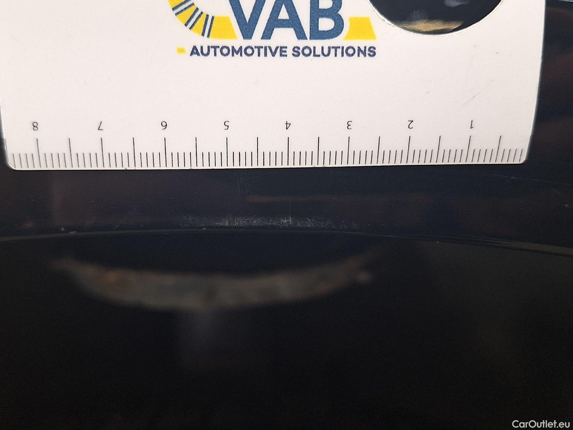  Mercedes  A-Klasse Mercedes, A-Class '18 PHEV, Mercedes-Benz  A 250 e 5d #49