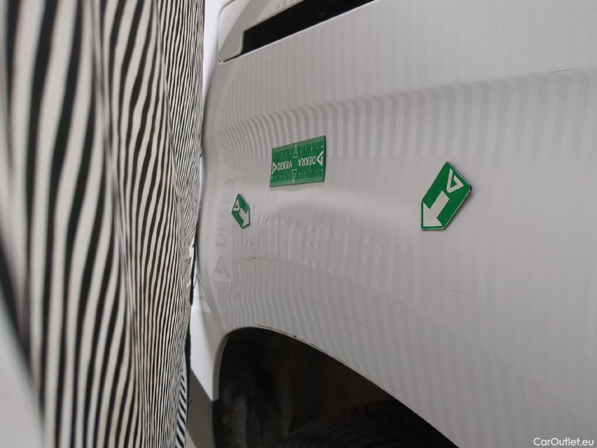  Citroen  Berlingo  Fourgon Club XL 950 1.5 BlueHDi 100CV BVM5 E6dT #15