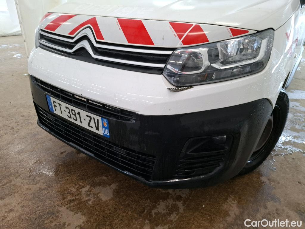  Citroen  Berlingo  Fourgon Worker M 1000 1.2 PureTech 130CV BVA8 E6d #37