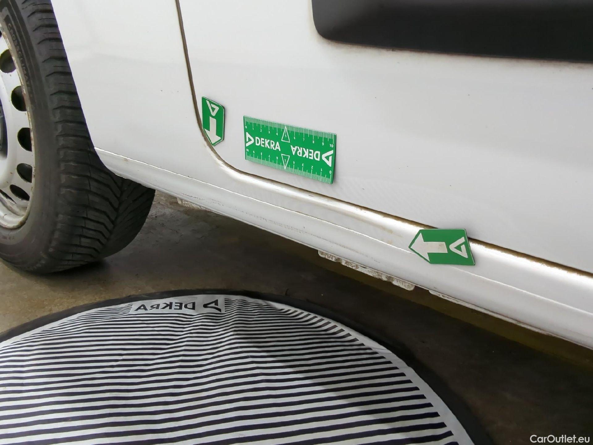  Citroen  Berlingo  Fourgon Club XL 950 1.5 BlueHDi 100CV BVM5 E6dT #23