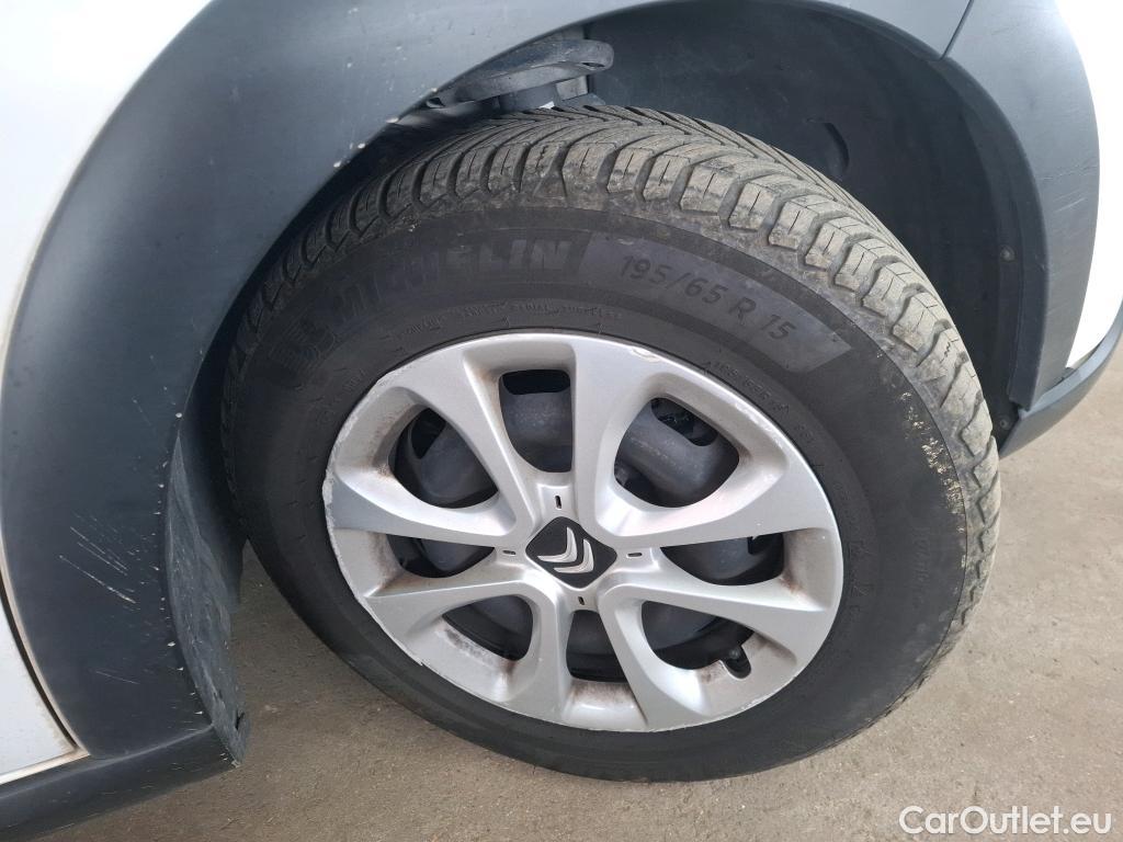  Citroen  C3  Société Feel Nav 1.5 BlueHDI 100CV BVM6 E6dT #67