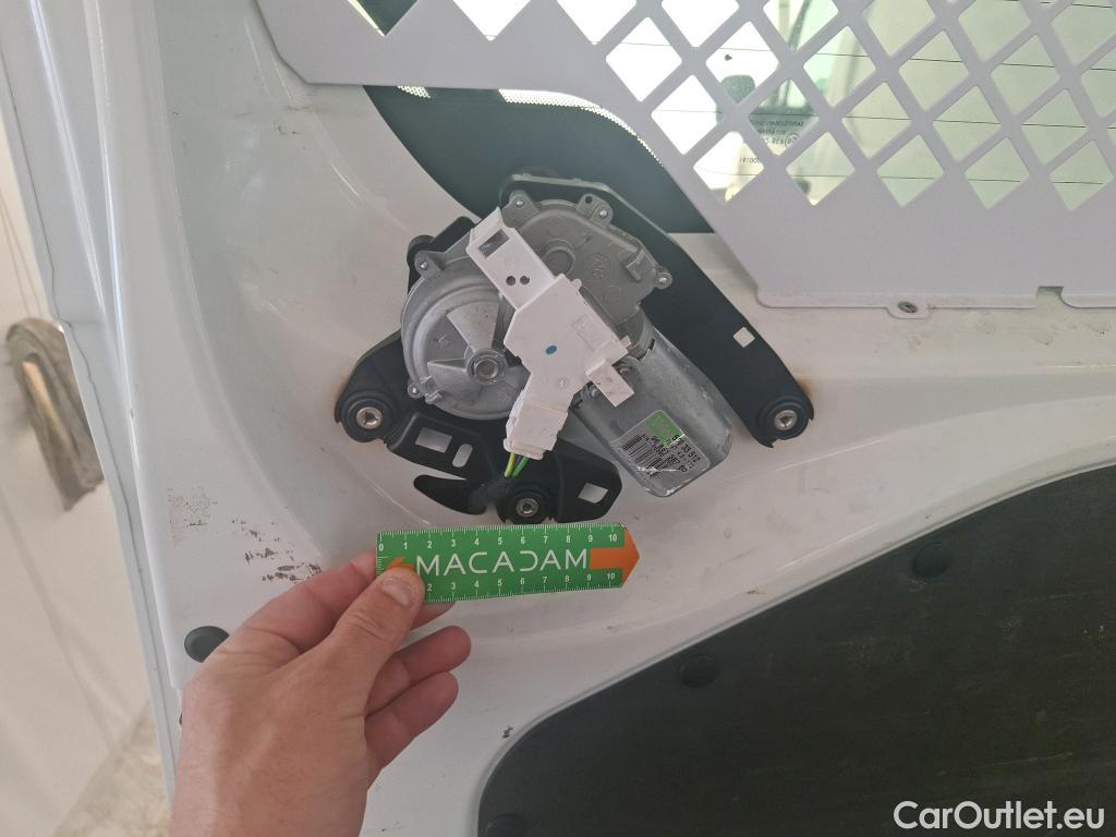  Citroen  Berlingo  Fourgon Club L1 (Court) 1.6 BlueHDi 100CV BVM5 E6 / DANGEL 4X4 #38