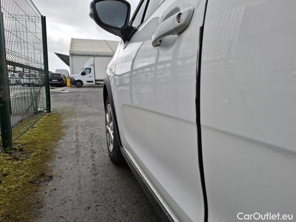  Citroen  C3  Société Feel 1.5 BlueHDI 100CV BVM5 E6dT #29