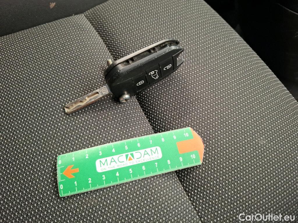  Citroen  Berlingo  Fourgon Driver XL 950 1.5 BlueHDi 100CV BVM5 E6dT #45