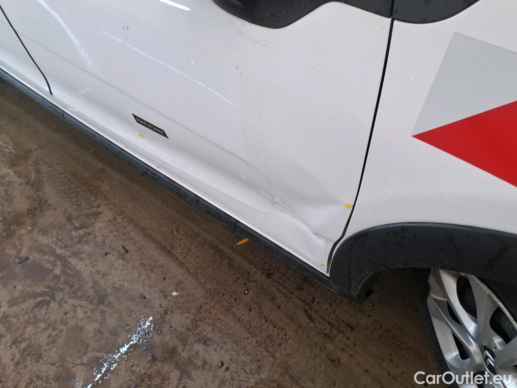  Citroen  C3  Société Feel 1.5 BlueHDI 100CV BVM5 E6dT #3