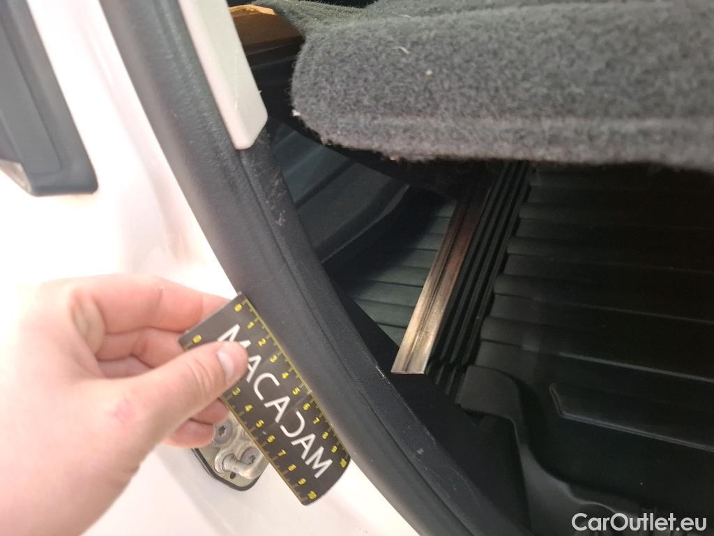  Citroen  C3  Société Feel Nav 1.5 BlueHDI 100CV BVM6 E6dT #40