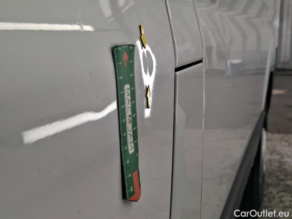  Citroen  Jumper  Fourgon 30 L1H1 Club BlueHDi 120 2.2 120CV BVM6 #12