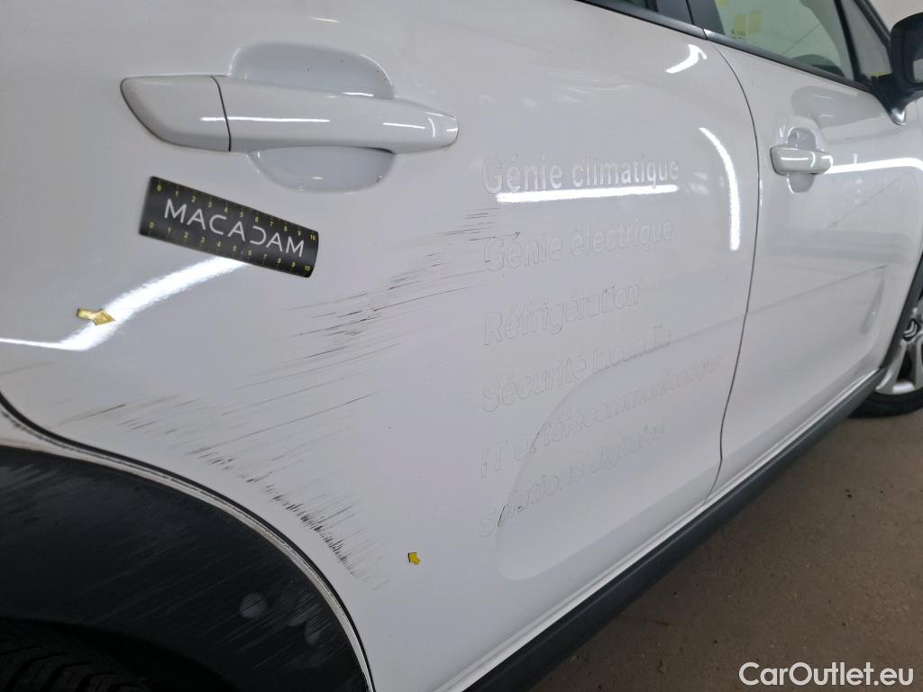  Citroen  C3  Société Feel Nav 1.5 BlueHDI 100CV BVM6 E6dT #1