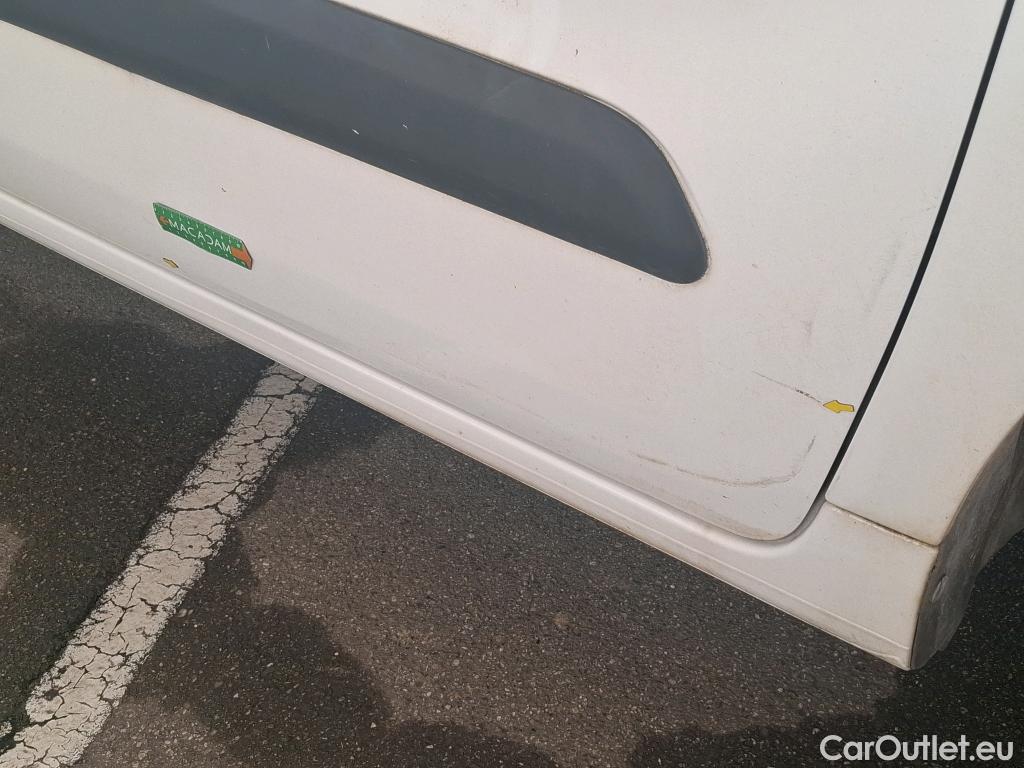  Citroen  Berlingo  Fourgon Club L1 (Court) 1.6 BlueHDi 100CV BVM5 E6 / DANGEL 4X4 #25