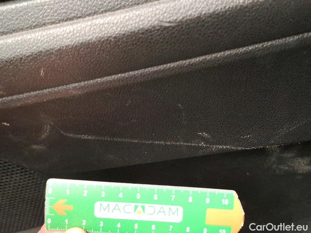  Citroen  Berlingo  Fourgon Driver XL 950 1.5 BlueHDi 100CV BVM5 E6dT #23