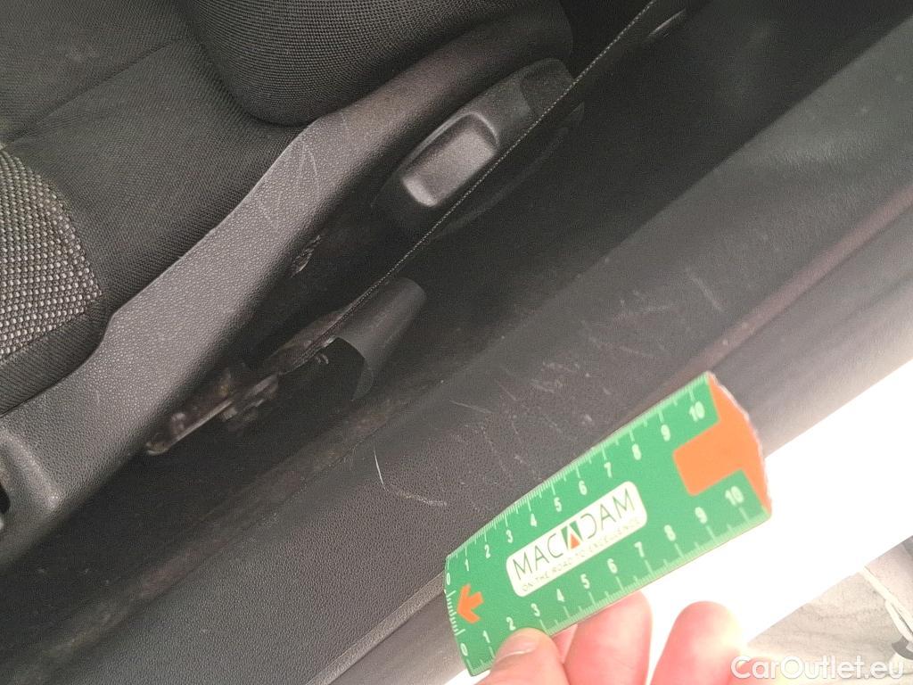  Citroen  C3  Société Feel 1.5 BlueHDI 100CV BVM6 E6dT #33