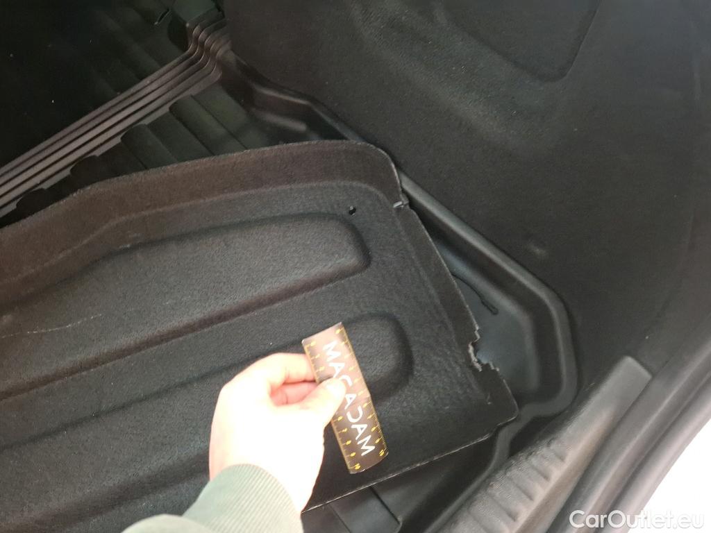  Citroen  C3  Société Feel Nav 1.5 BlueHDI 100CV BVM6 E6dT #52