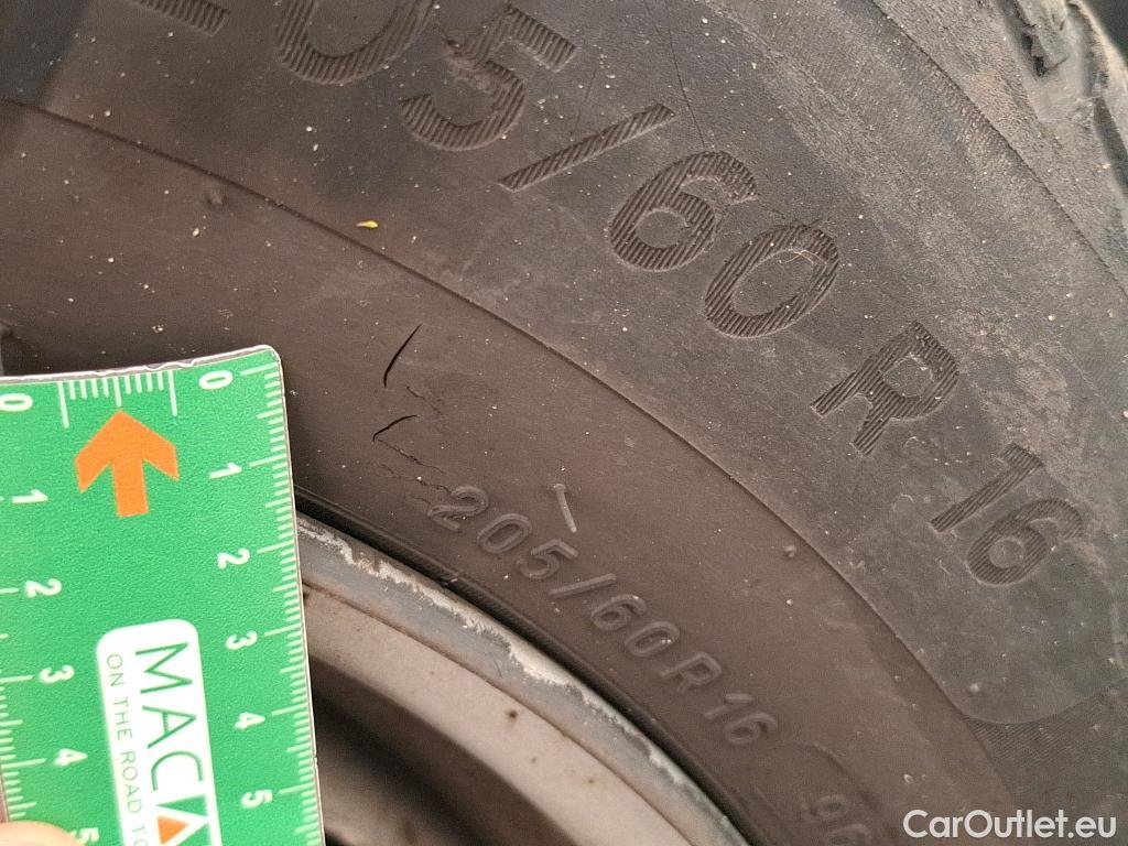  Citroen  Berlingo  Fourgon Driver M 1000 1.5 BlueHDi 100CV BVM5 E6dT #9