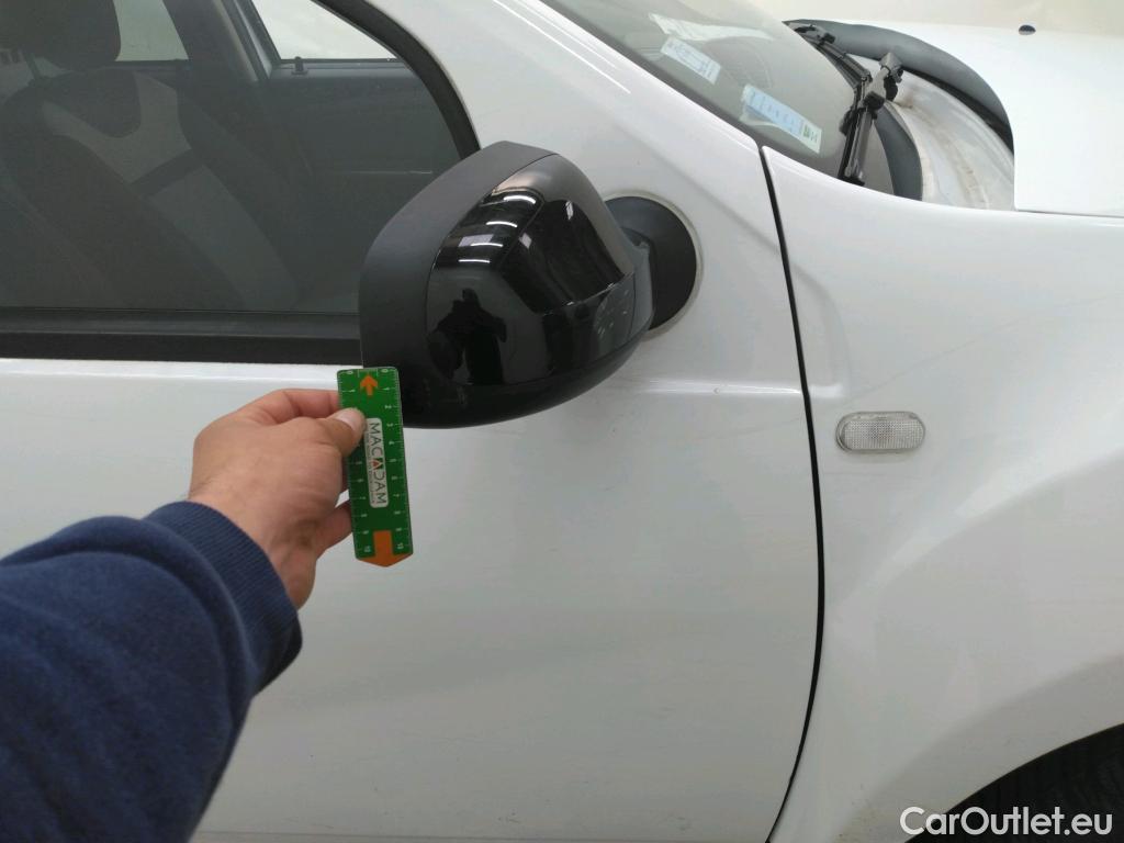  Dacia  Duster  I SL Black Touch 4x4 1.5 dCi 110CV BVM6 E6 / TRANSFO VP/VF #48