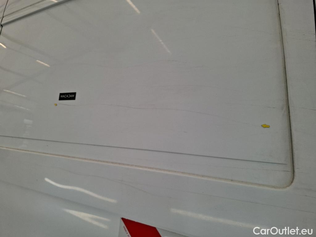  Mercedes  Sprinter MERCEDES-BENZ  / 2018 / 4P / Fourgon tôlé 516 CDI Emp 3665 3.5T #89