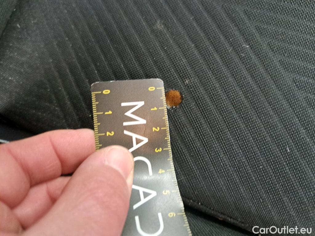  Nissan  NV300 NISSAN  / 2016 / 4P / Fourgon tôlé 2.0 dCi 120 N-Connecta L1H1 2.8T #17