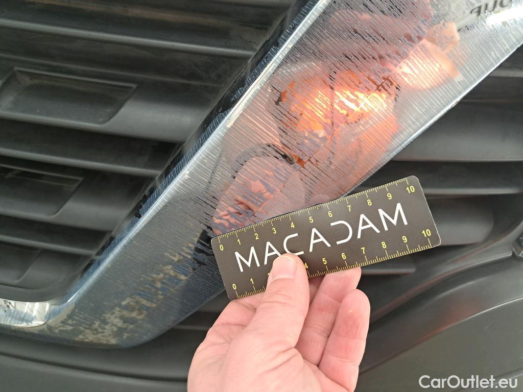  Nissan  NV300 NISSAN  / 2016 / 4P / Fourgon tôlé 2.0 dCi 120 N-Connecta L1H1 2.8T #43