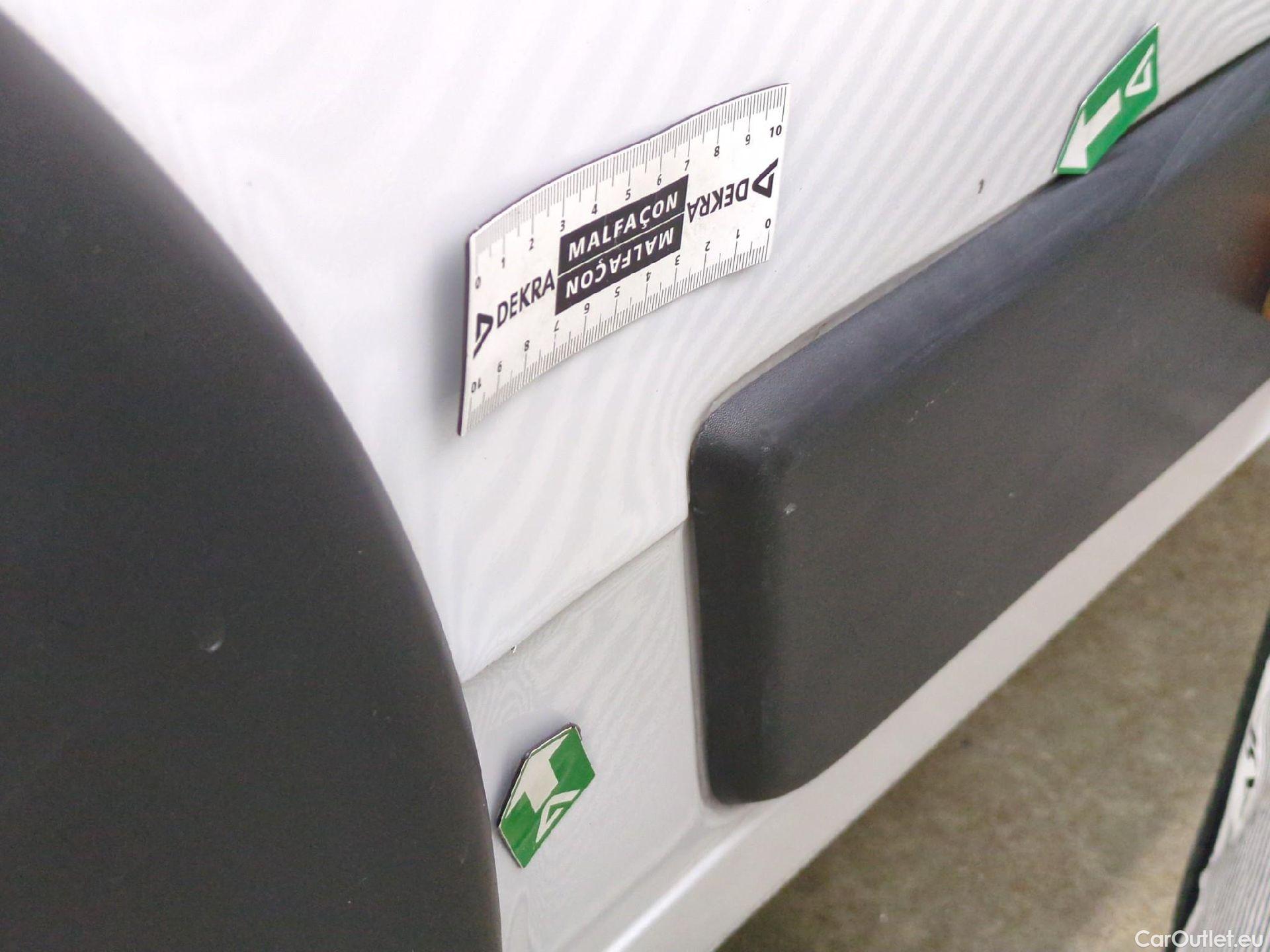  Fiat  Ducato FIAT  / 2014 / 4P / Fourgon tôlé Maxi 3.5 XL H2 2.3 Mjet 140 Pack Pro Nav #17