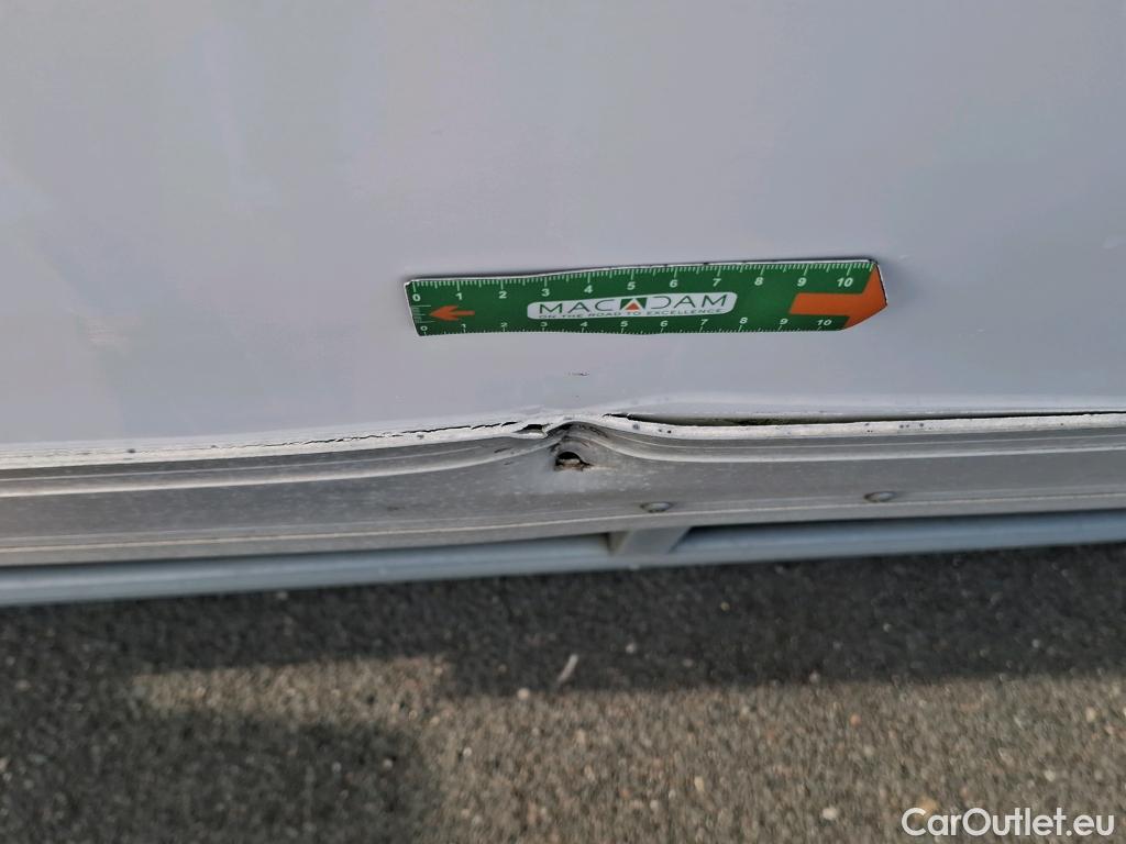  Ford  Transit FORD  / 2019 / 2P / Châssis cabine T 350 L4 TREND B 2.0 ecob 130 HDT #3