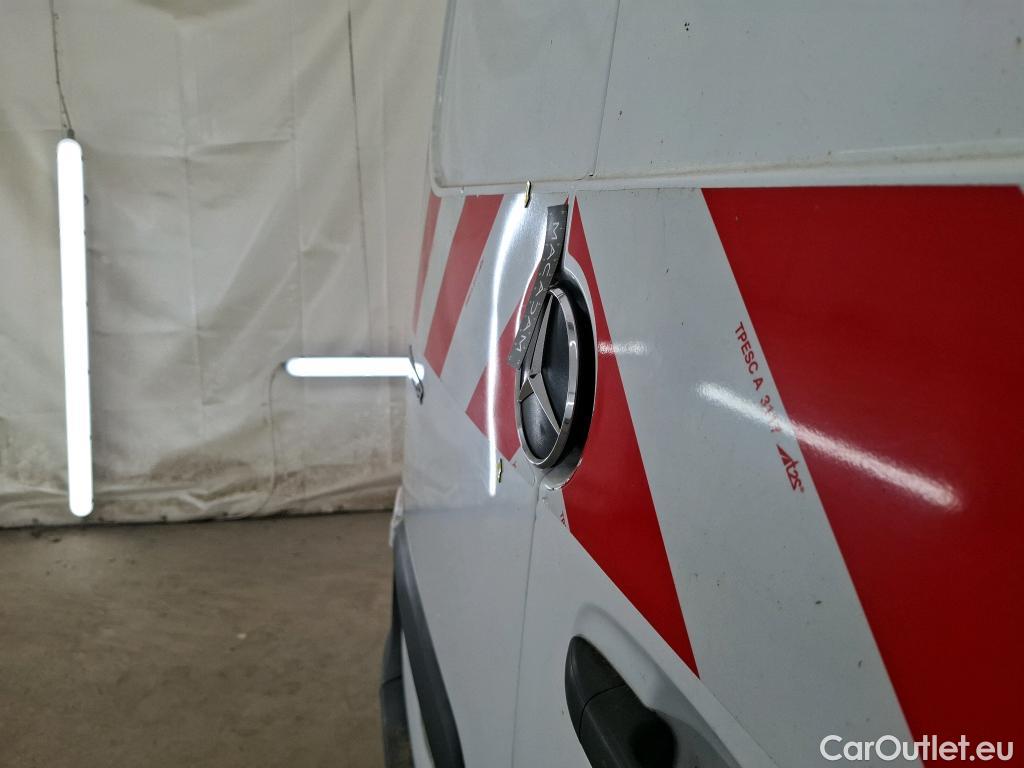  Mercedes  Sprinter MERCEDES-BENZ  / 2018 / 4P / Fourgon tôlé 516 CDI Emp 3665 3.5T #29