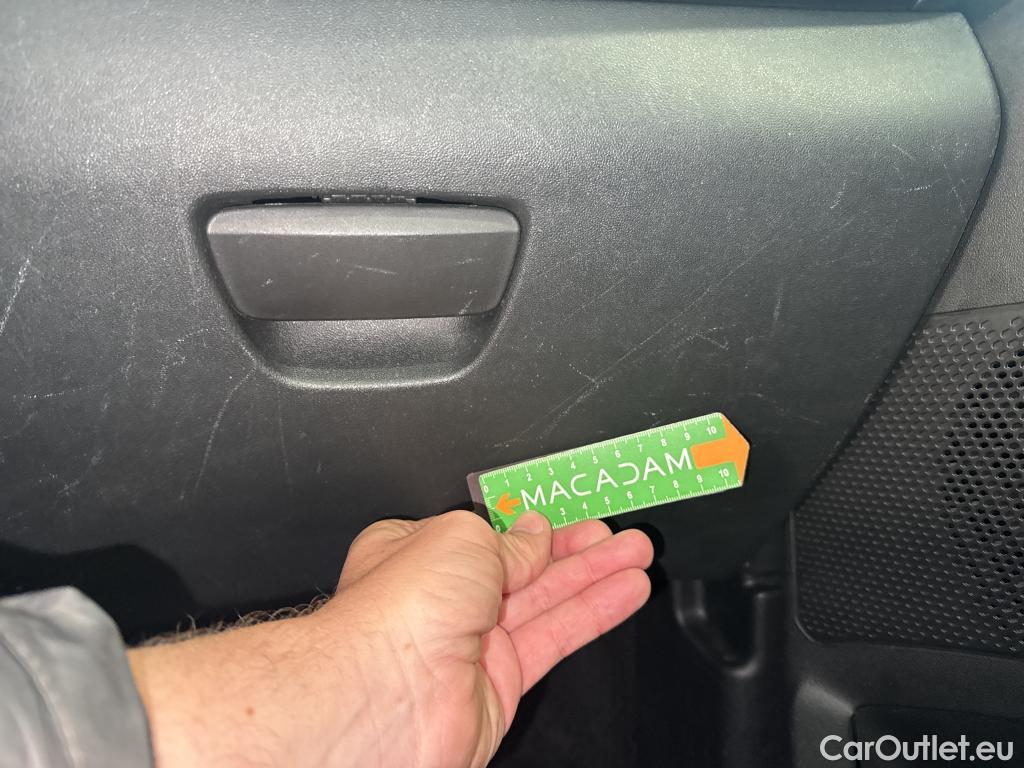  Peugeot  208  Affaire Premium 1.5 HDi 100CV BVM5 E6dT #12