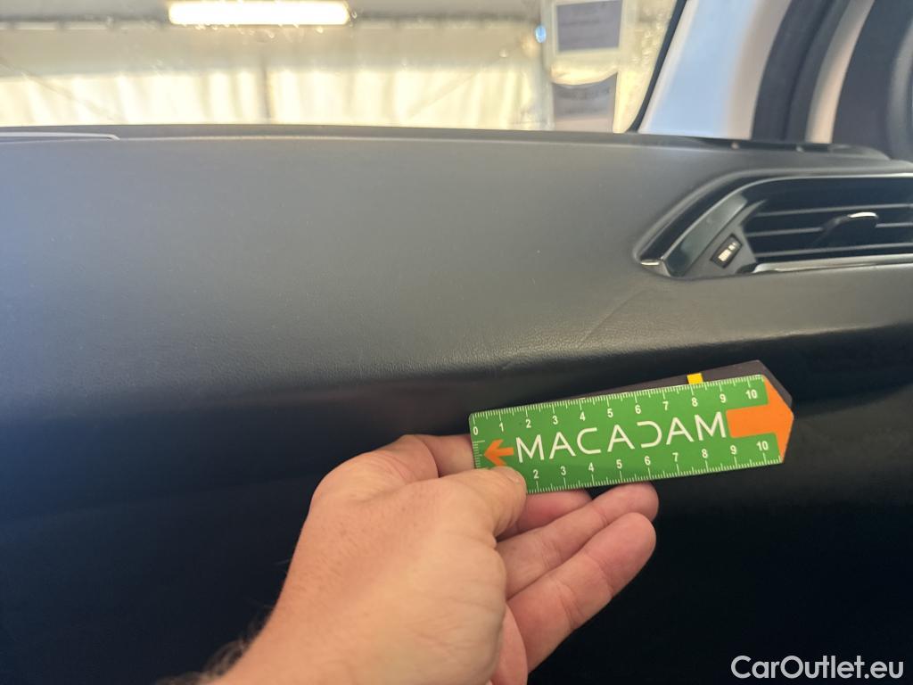  Peugeot  208  Affaire Premium 1.5 HDi 100CV BVM5 E6dT #6